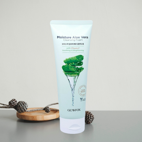 GlamFox Moisturizing Aloe Vera Cleansing Foam