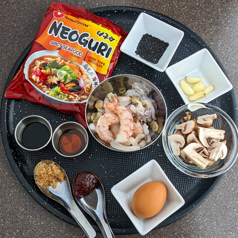 Nongshim Neoguri Spicy Seafood Flavor