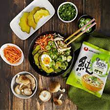 Nongshim Soon Veggie Cup Noodle Soup